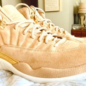 Sz 8 Women Air Jordans - CLEAN